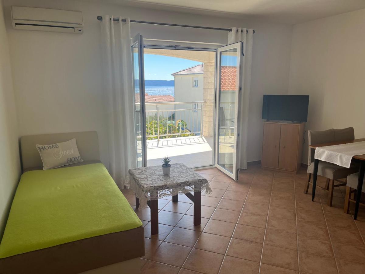 Apartmani Emil Trogir Exterior foto
